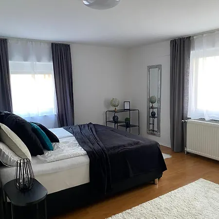 Gemuetliches Haus Zentral Gelegen