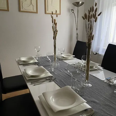 Vakantiehuis Gemuetliches Haus Zentral Gelegen